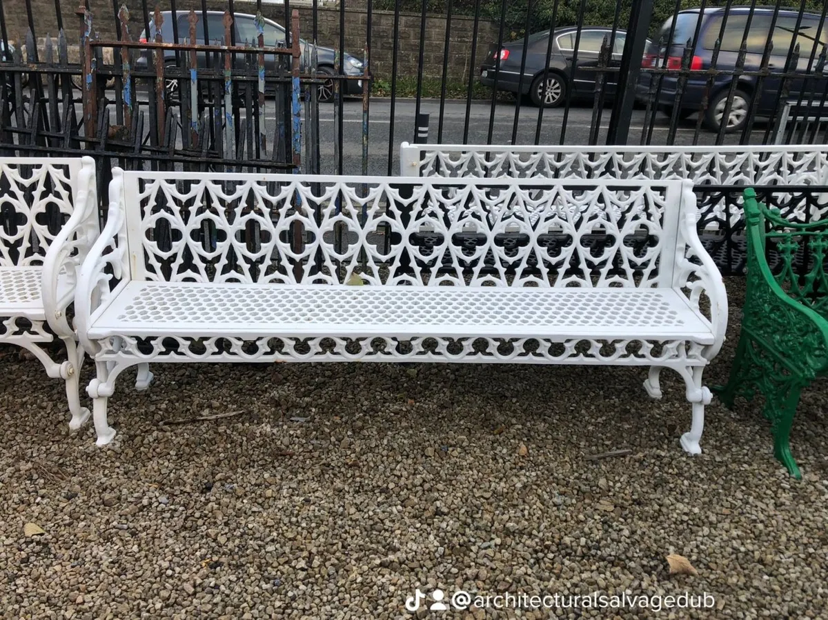 Cast iron garden bench - Image 2