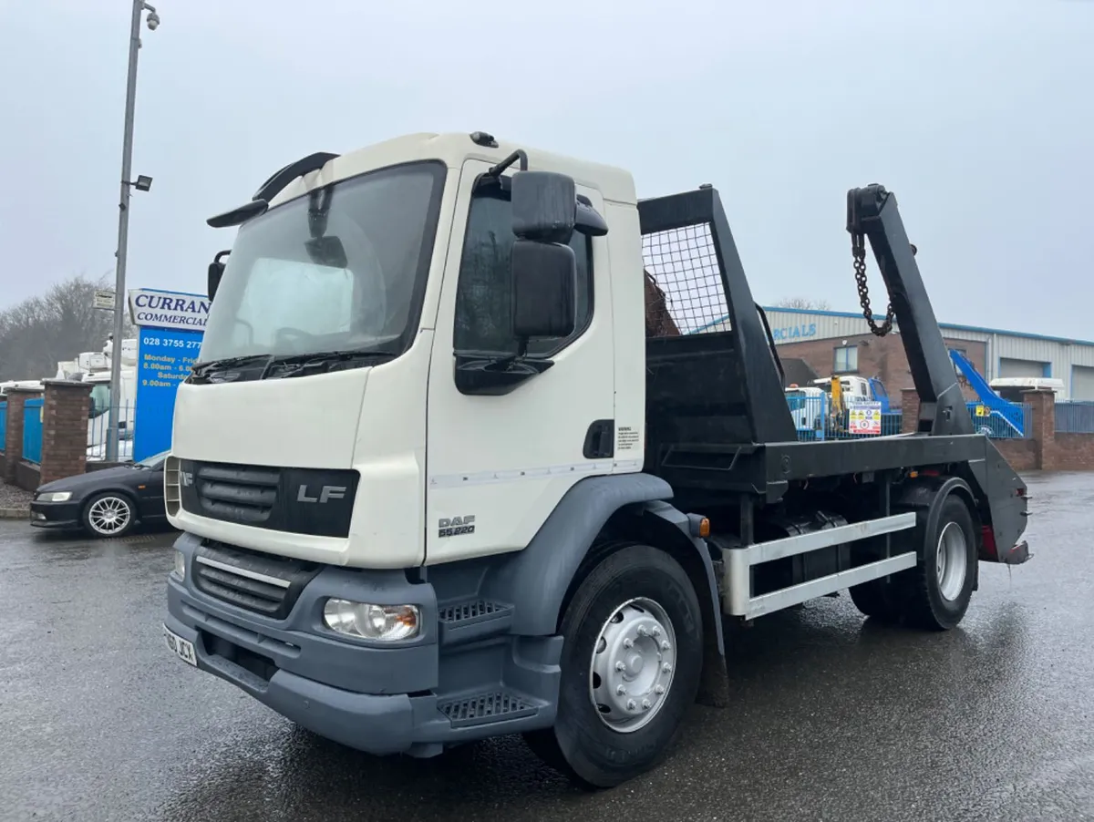 2010 daf Lf 55 220 18 ton telescopic skip loader