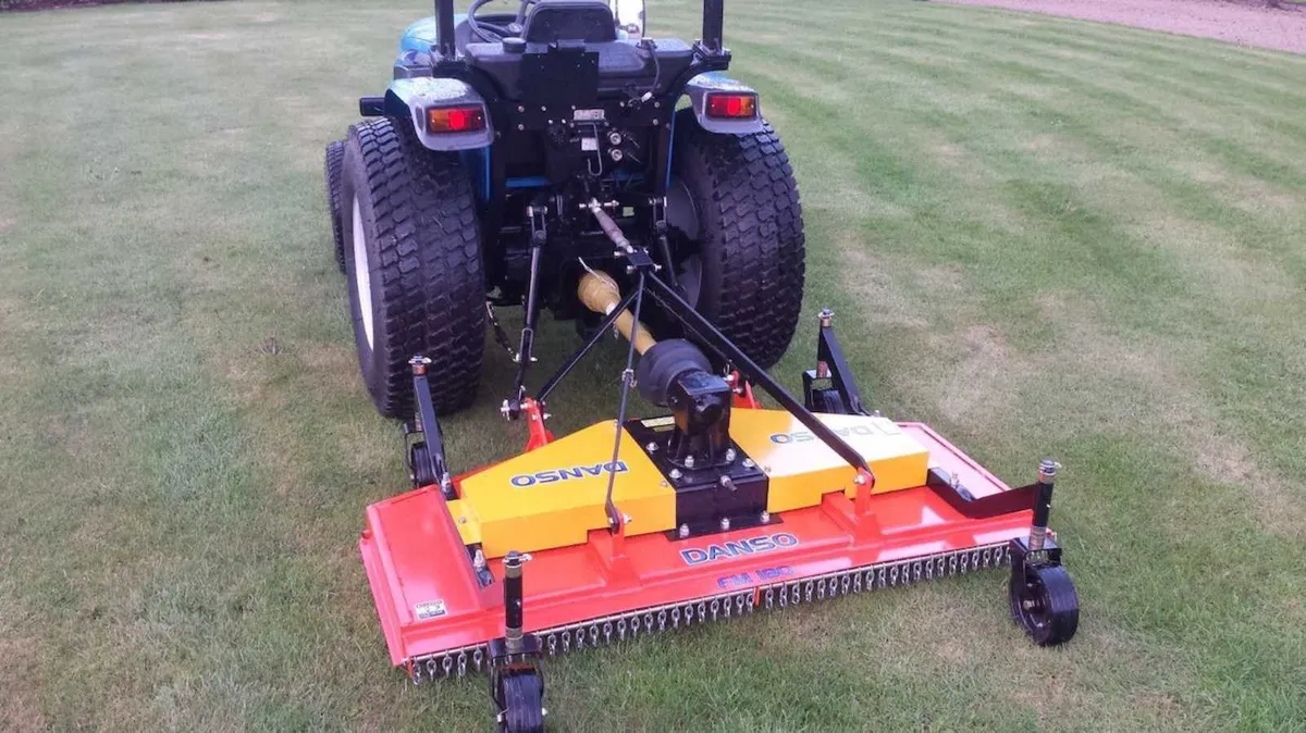 DANSO finishing mower - Image 1