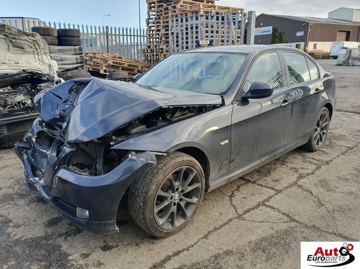 09 BMW   318 2.0D FOR BREAKING - Image 1