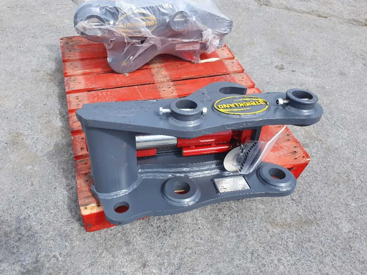 10-14 ton hydraulic hitches new in stock - Image 4