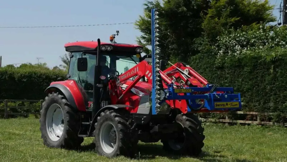 Slanetrac SA1000 hedgetrimmer