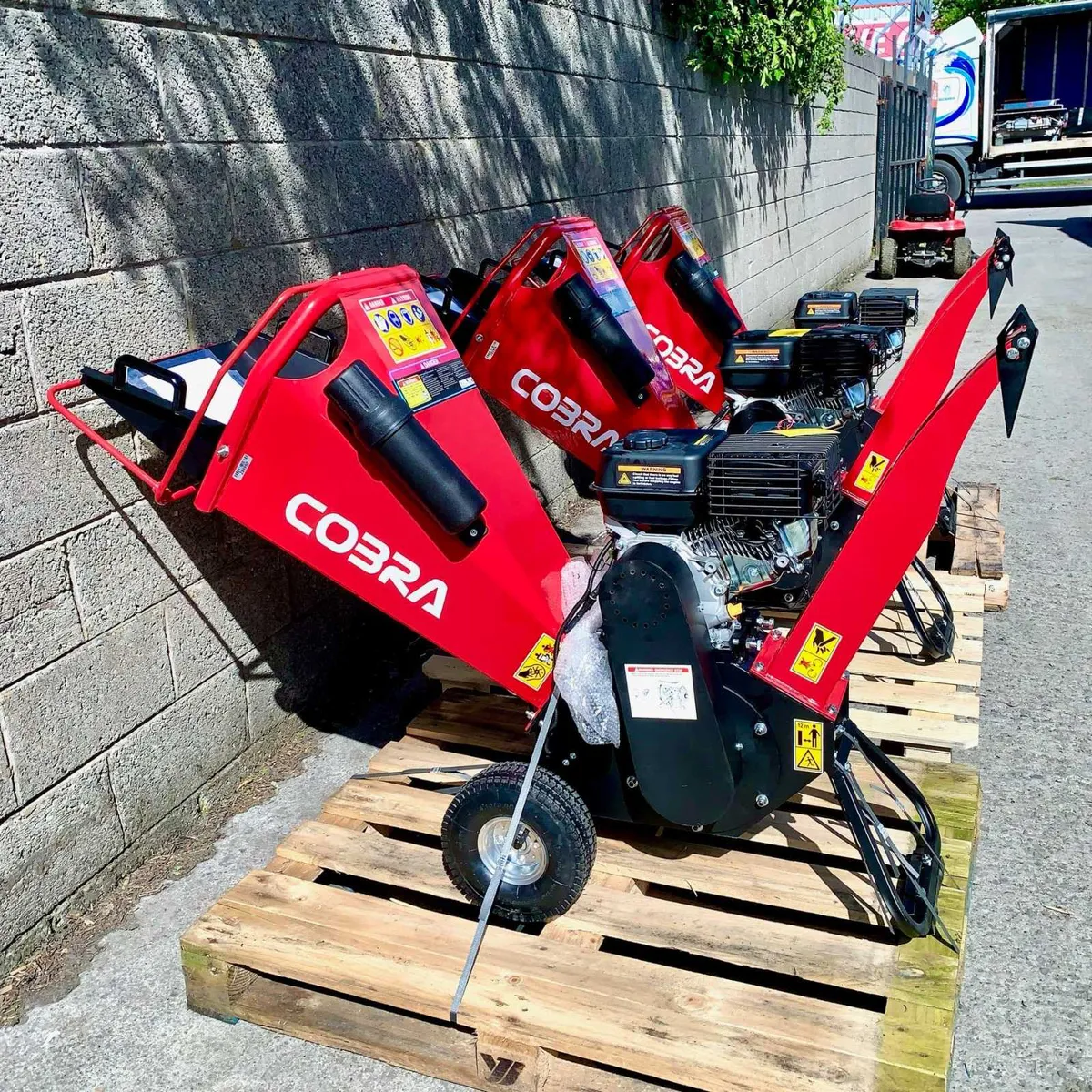 Cobra Chippers 80mm Capacity - FREE Delivery - Image 1