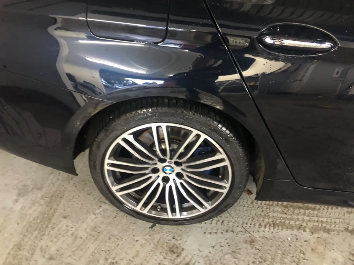 2018 BMW 530e M SPORT *** 75K MILES *** - Image 2