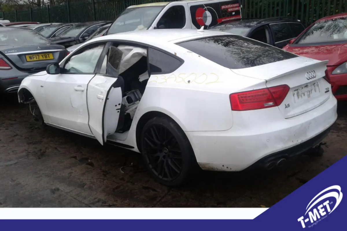 Audi A5, 2015 BREAKING FOR PARTS
