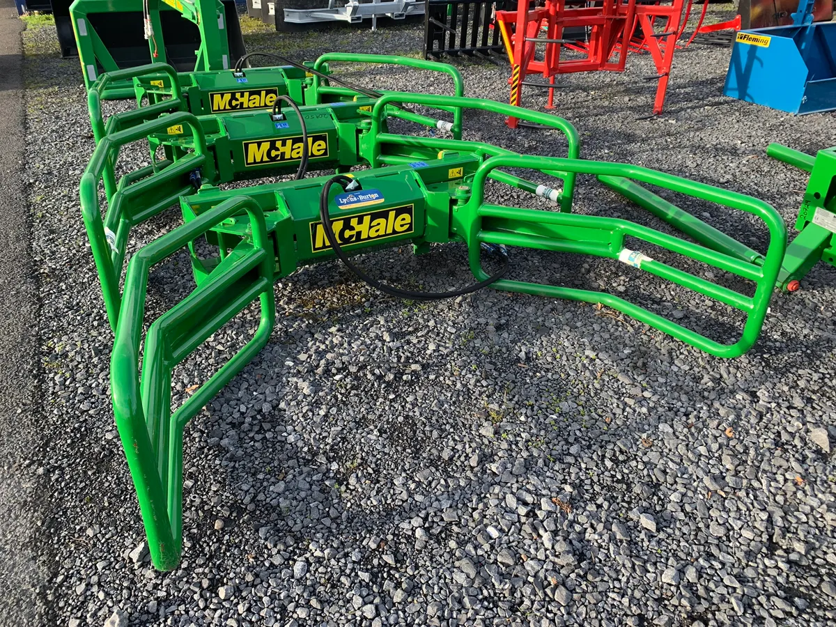 McHale R5 Soft Hands Bale Handler - Image 1