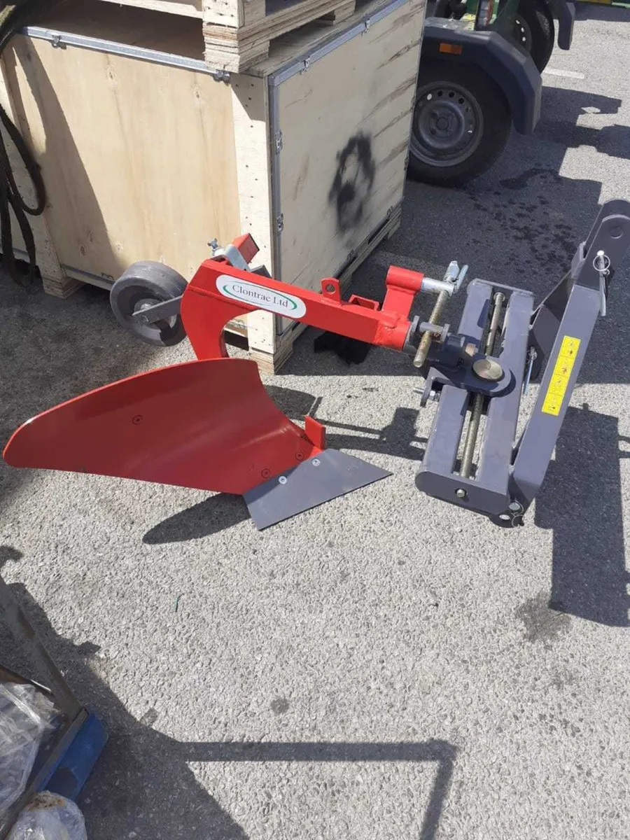 (€366+vat=€450) Compact Tractor plough - Image 1