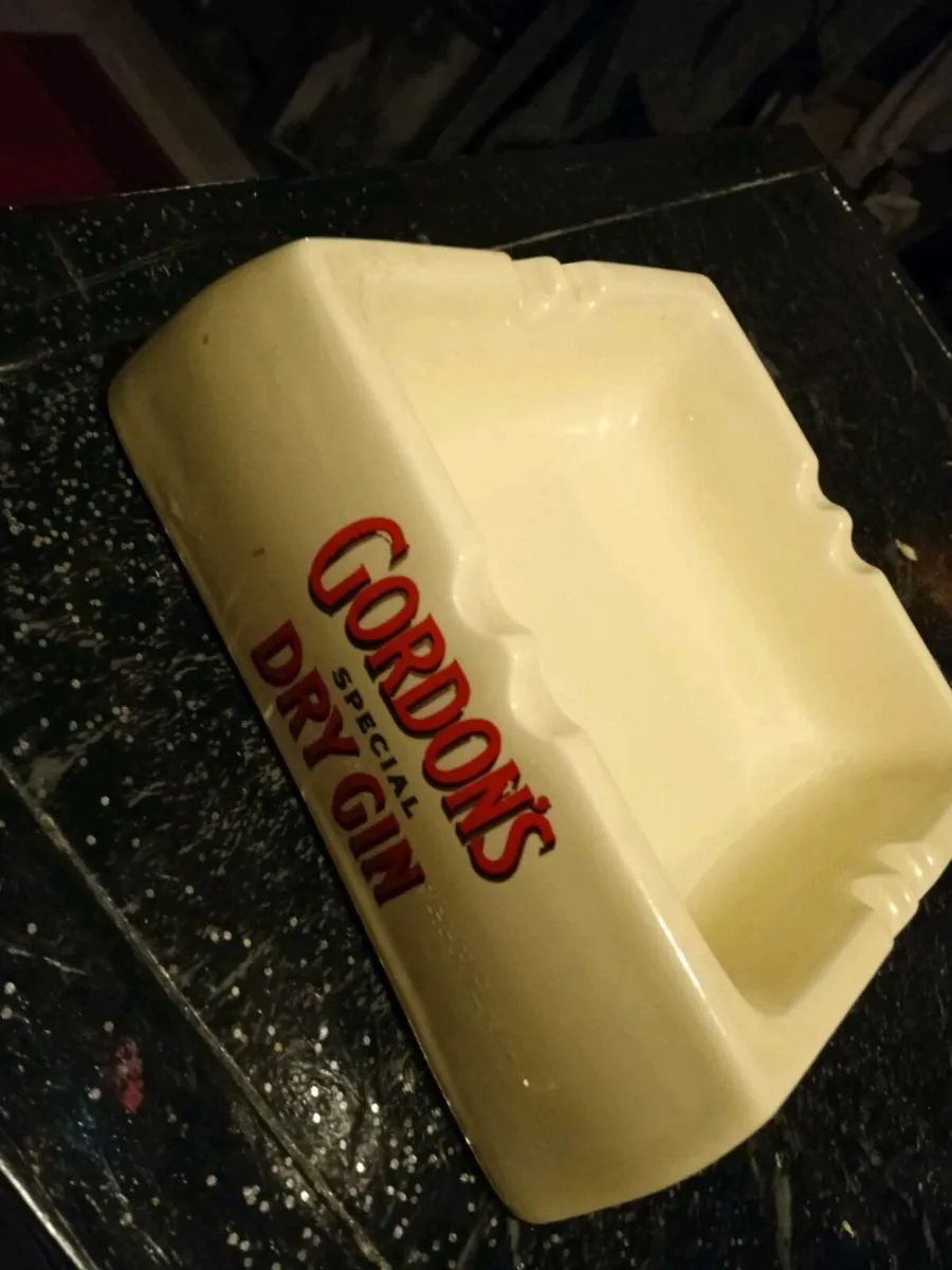 Vintage Gordon Gin large ceramic ashtray