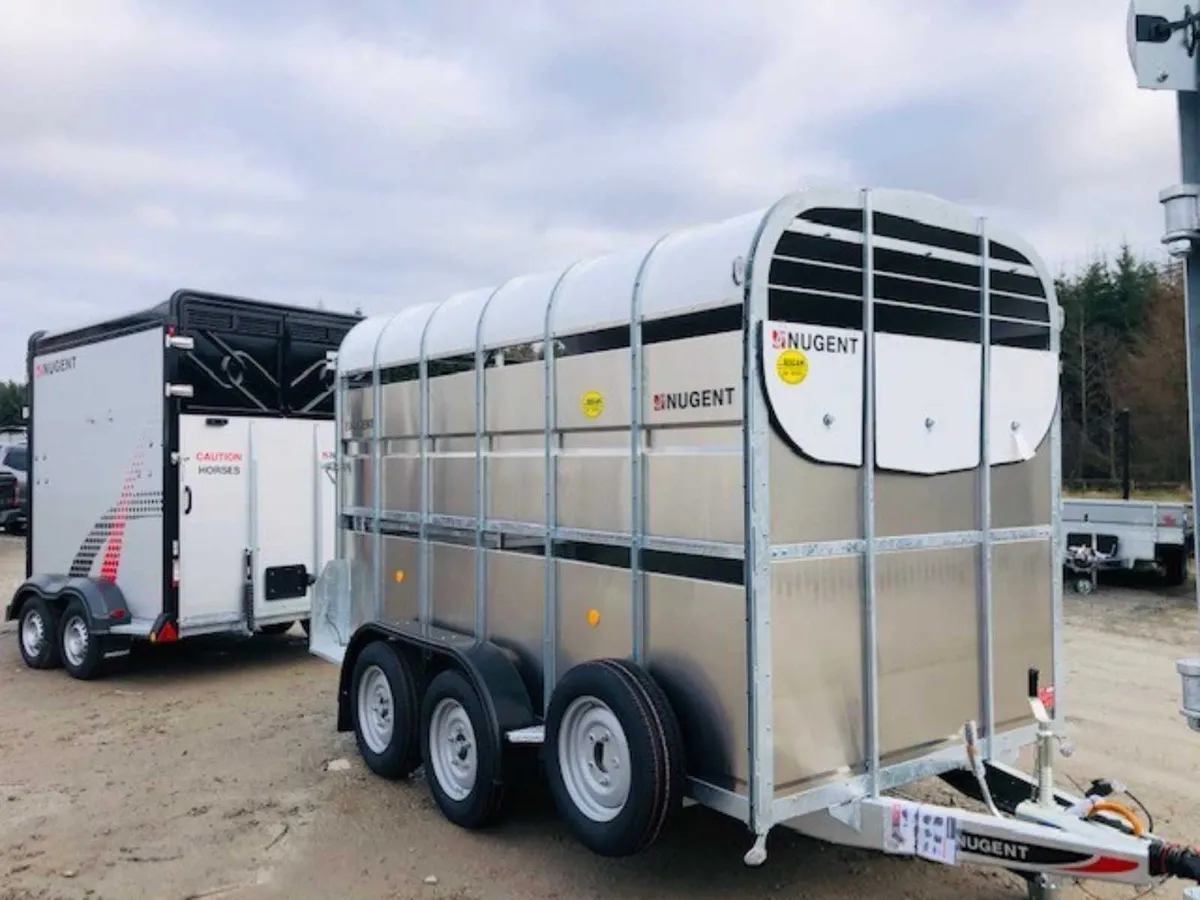 Nugent Cattle Trailer Horse Trailer 12x6x7 - Image 2