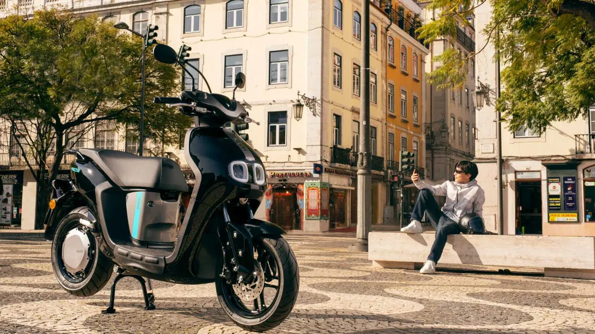 Yamaha Neo's Electric Moped - Image 2