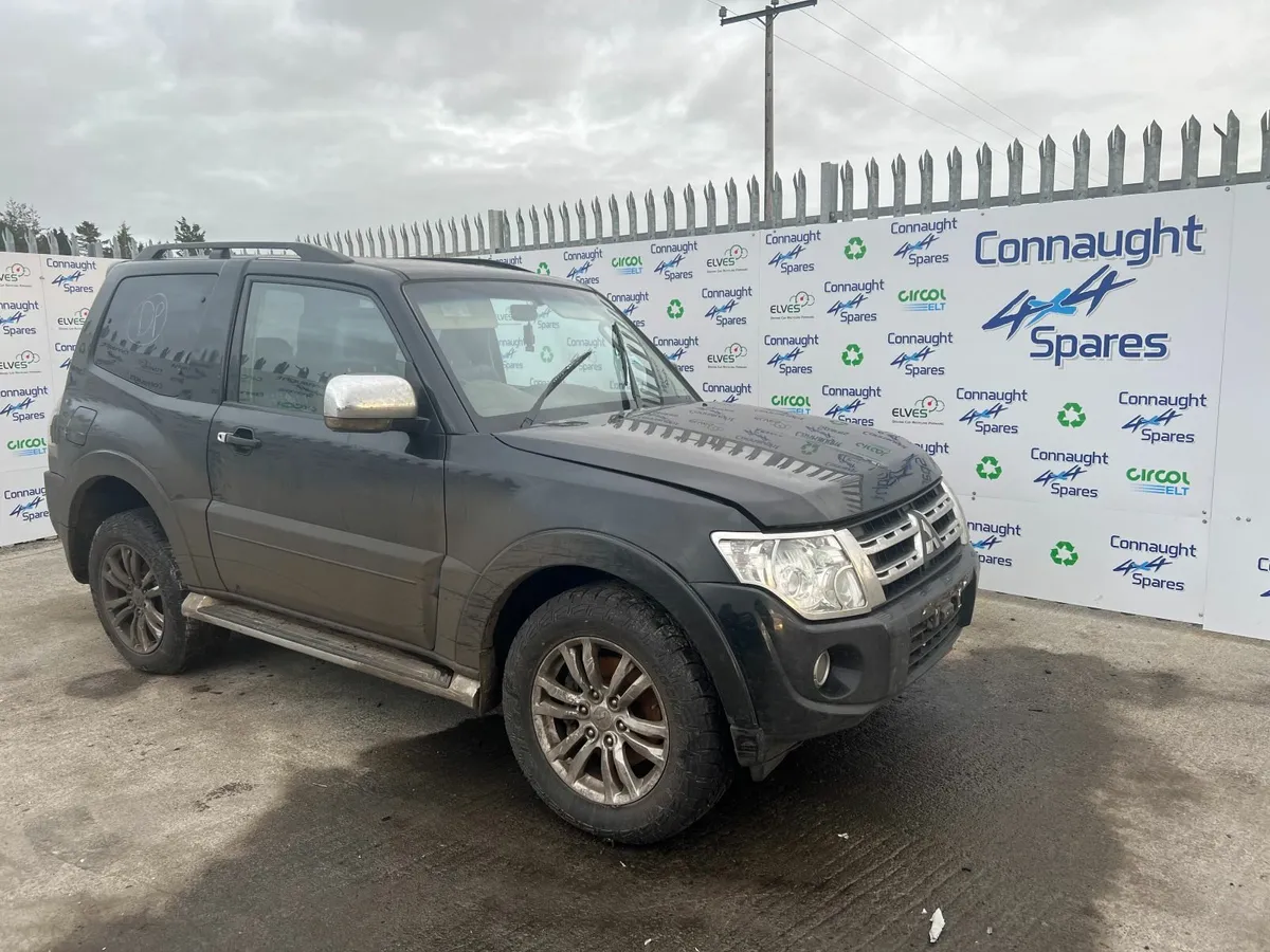 2013 MITSUBISHI PAJERO 3.2M JUST IN FOR BREAKING