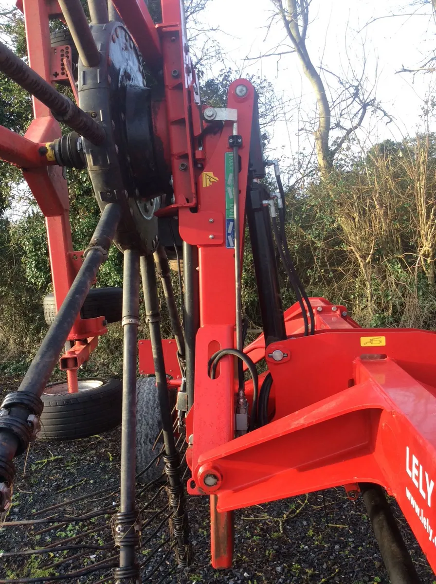 Lely Hibiscus 815 Vario Rake - Image 4
