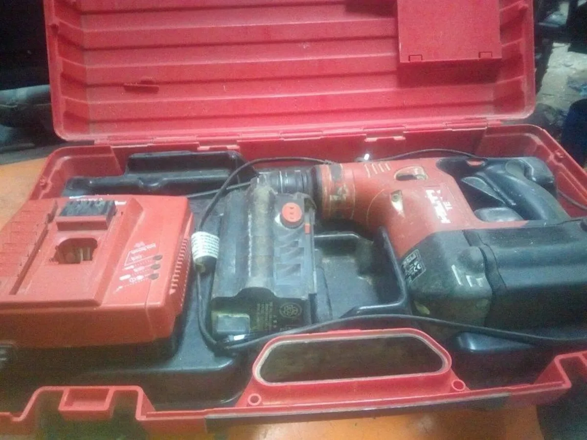 Hilti TE-4-22  Drill - Image 1