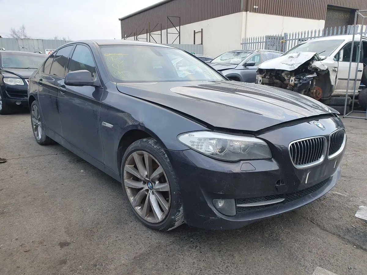 11 BMW 5 SERIES 520D  AUTO FOR BREAKING - Image 2