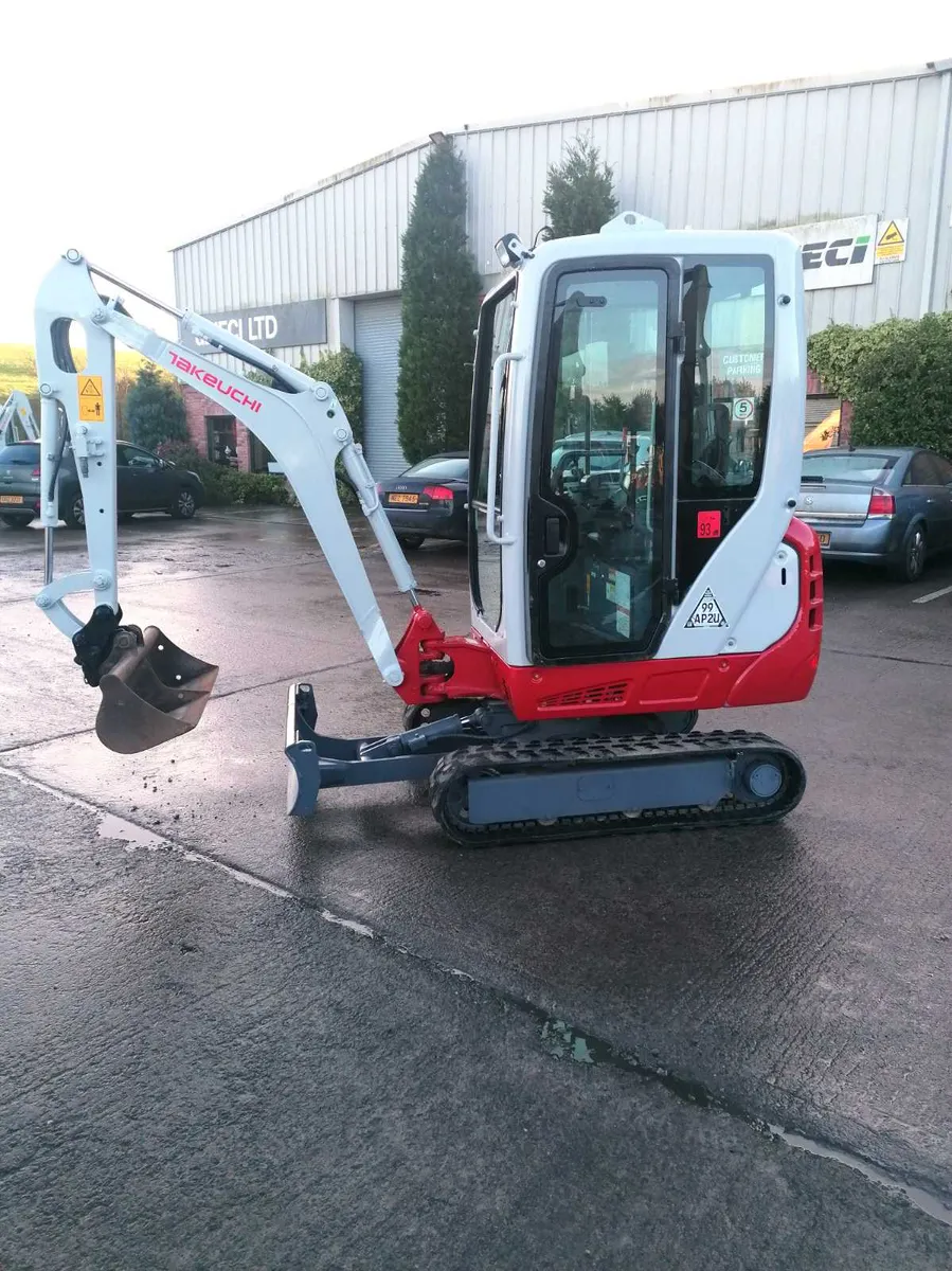 Takeuchi TB216 cab #14004407