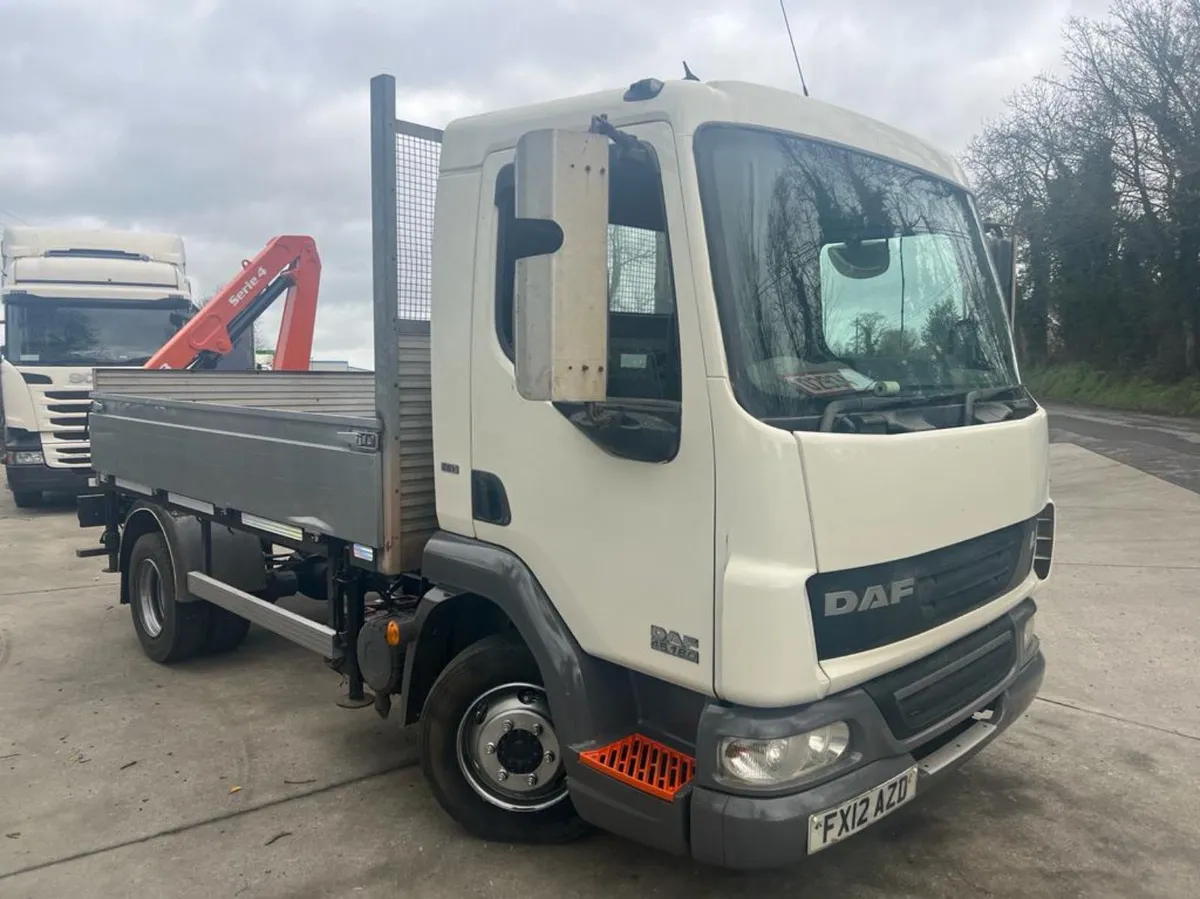 2012 DAF 35/160 Dropside with Crane - Image 1