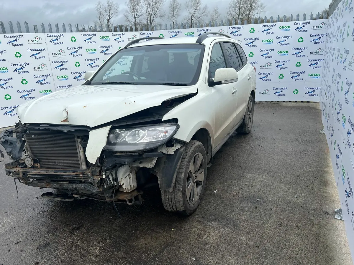 2012 HYUNDAI SANTA FE 2.2M JUST IN FOR BREAKING - Image 2