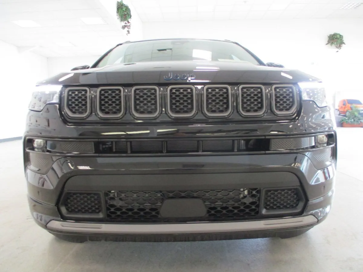 JEEP COMPASS SUMMIT PHEV- 252 OFFERS 3.9% HP/PCP - Image 4