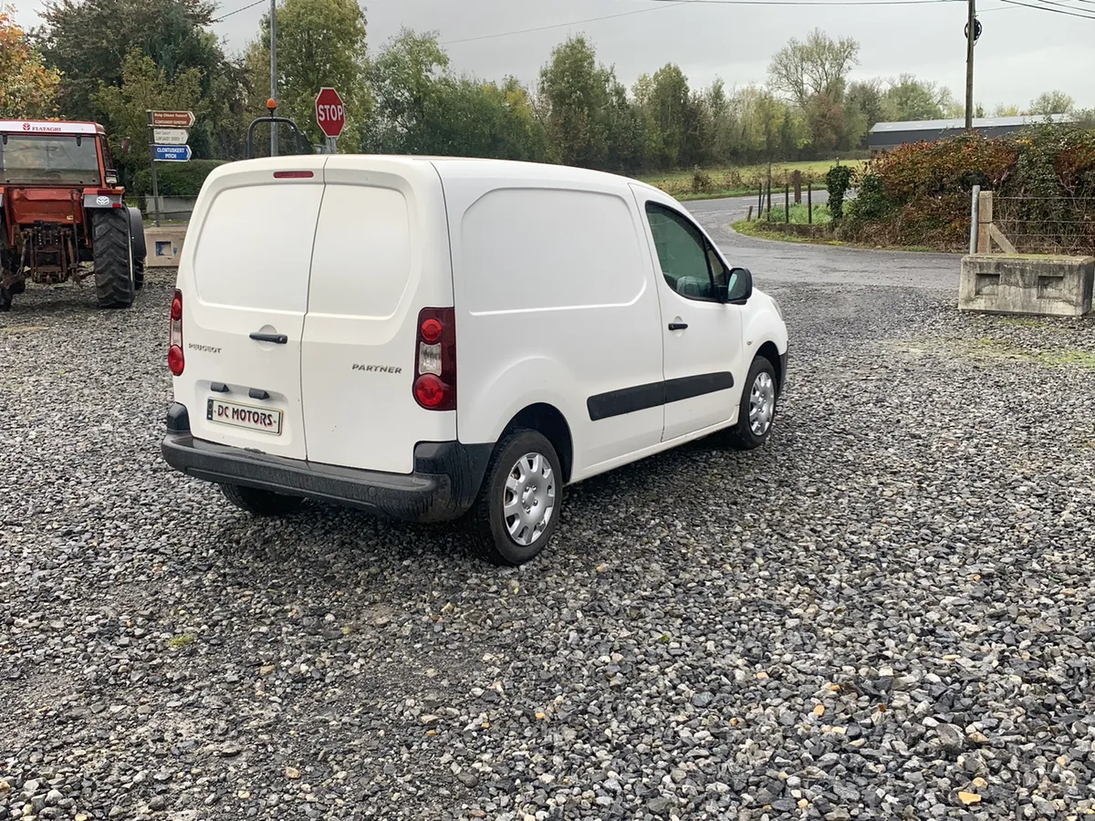 2014 peugeot partner * CHOICE OF 2 vans * - Image 4