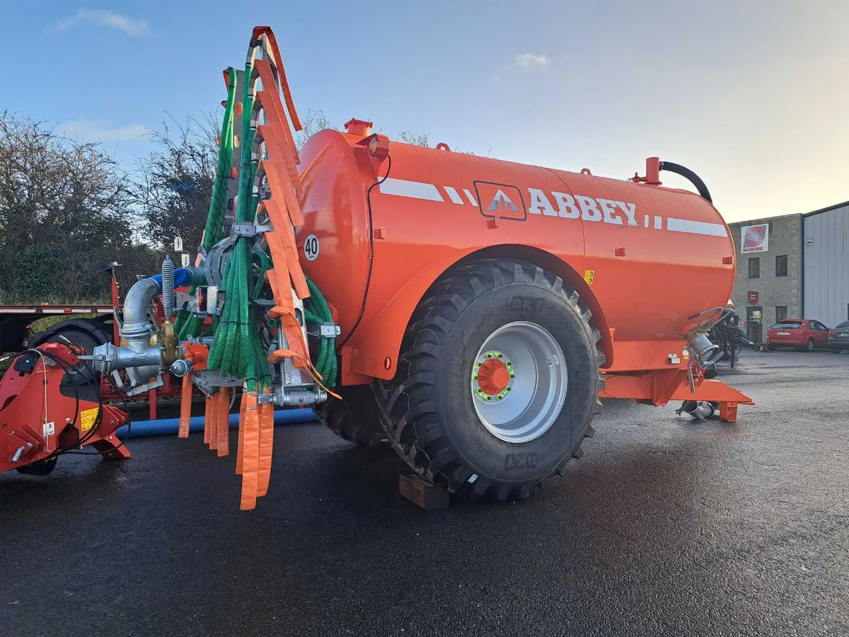 New Abbey 2500R tank - Image 1