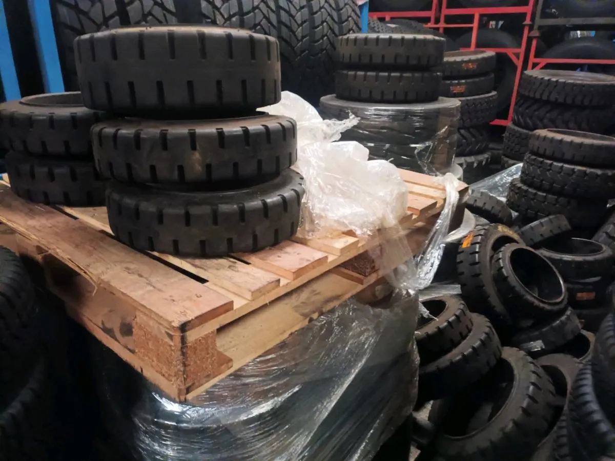 Forklift Tyres