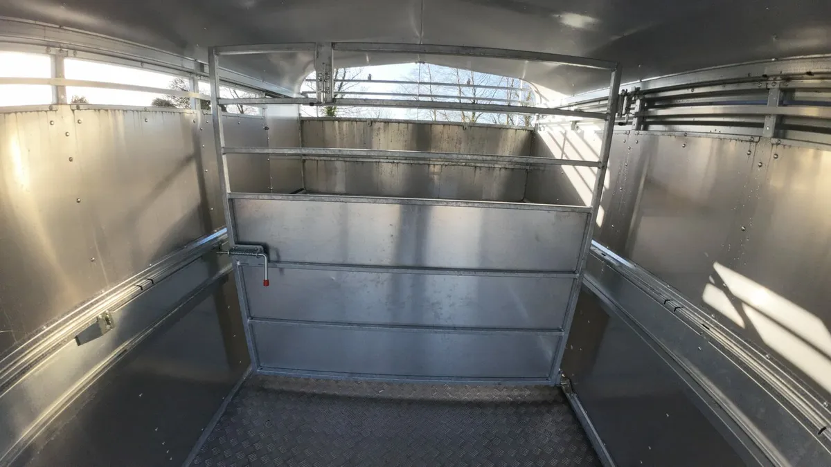 NEW 12X6 INDESPENSION LIVESTOCK TRAILER - Image 4