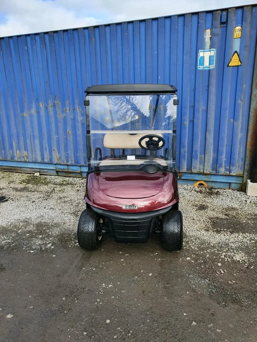 2019 lithium Ezgo golf buggy