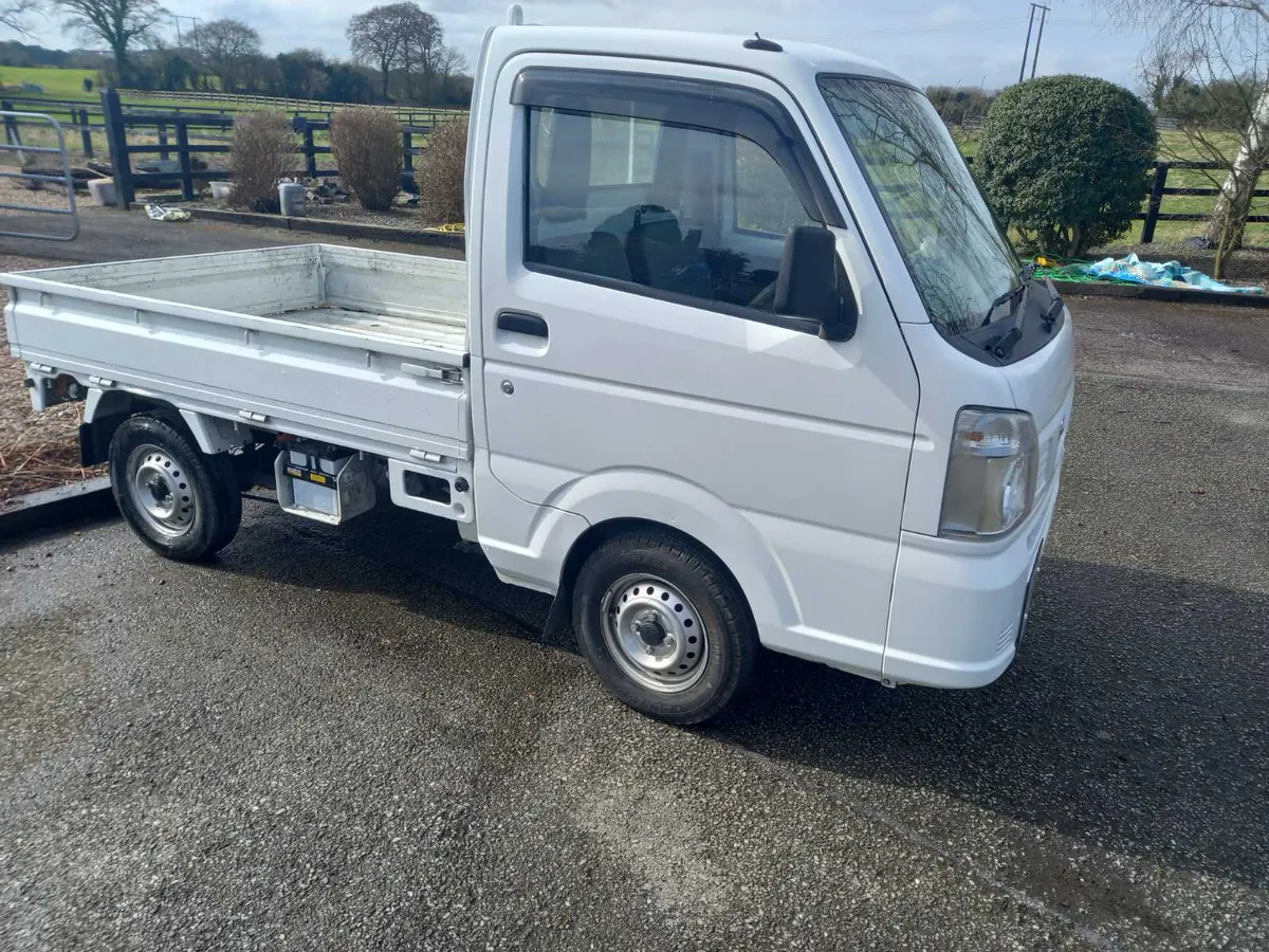 NISSAN CLIPPER PICK UP