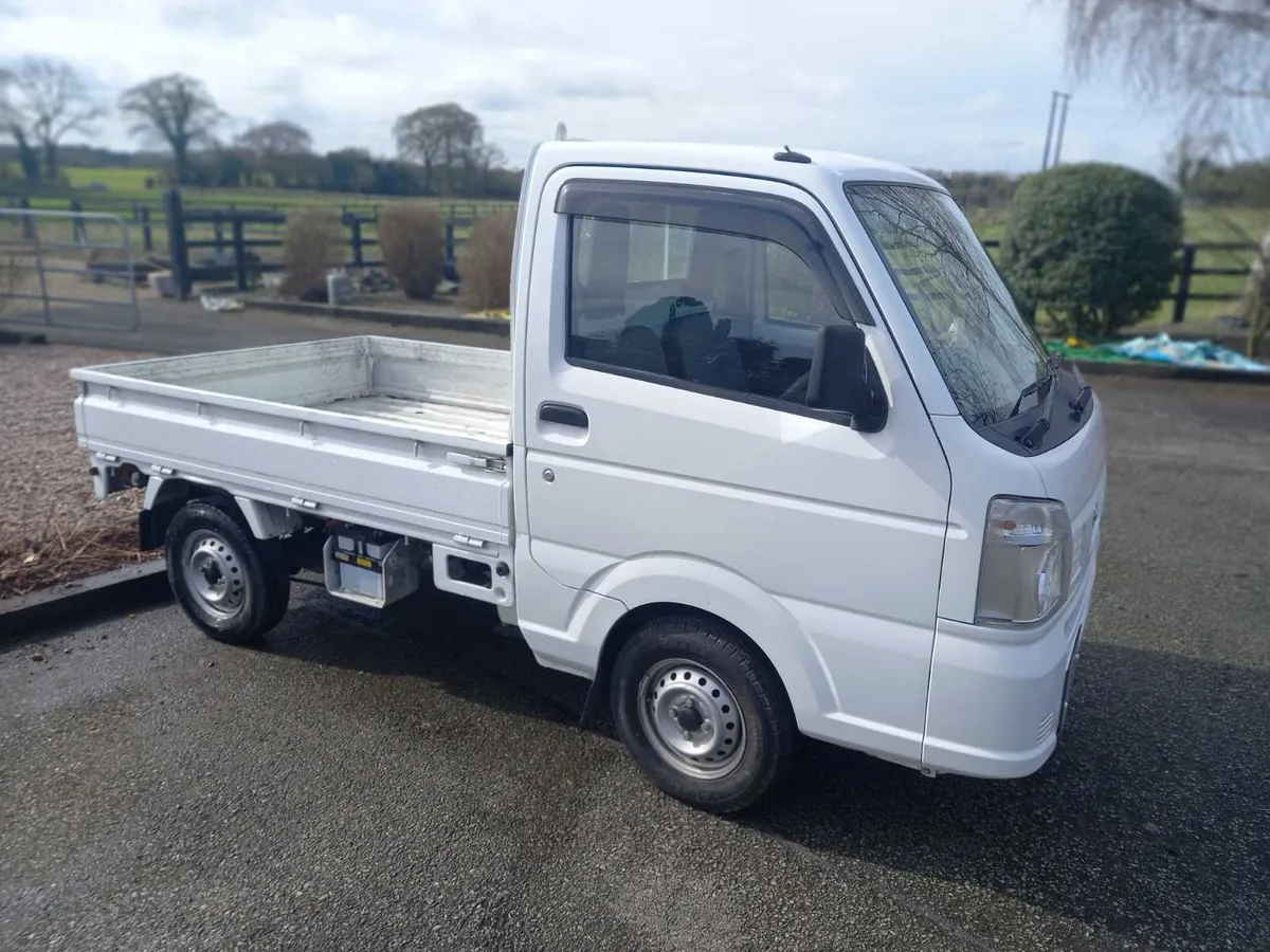 NISSAN CLIPPER PICK UP - Image 2