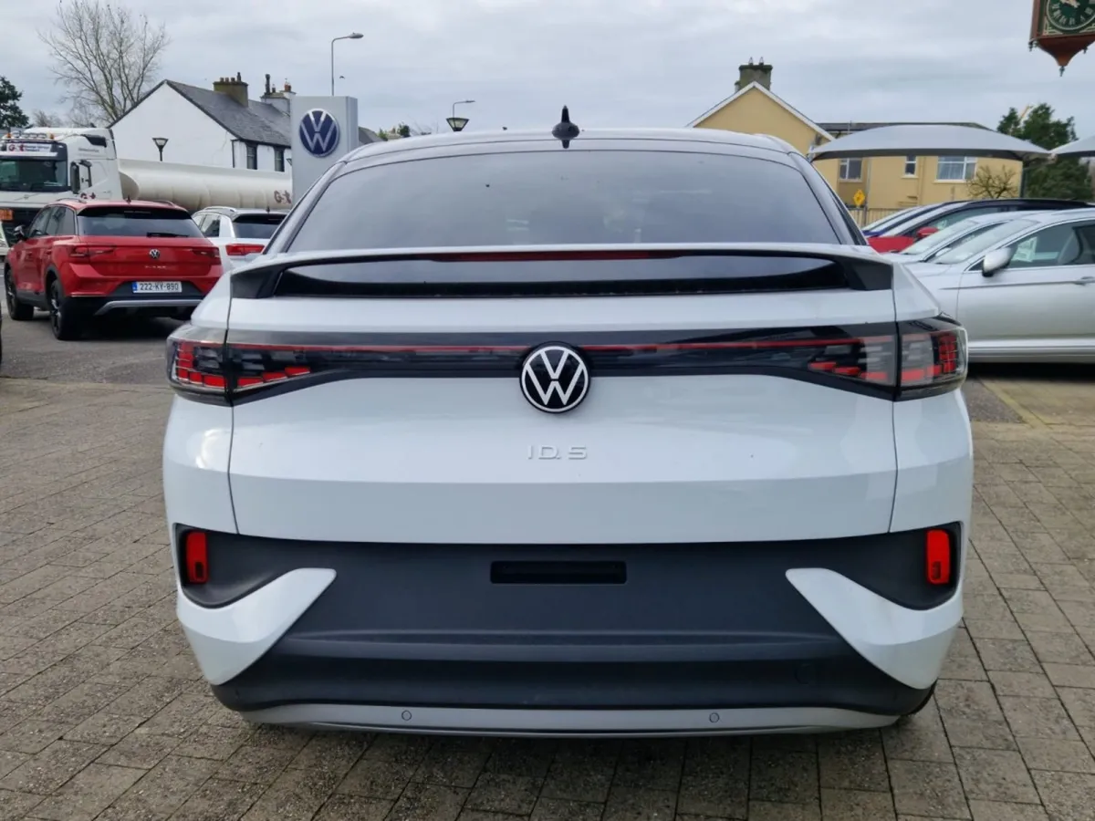 Volkswagen ID.5 PRO Plus 286BHP 553KM  3 000 Scra - Image 3