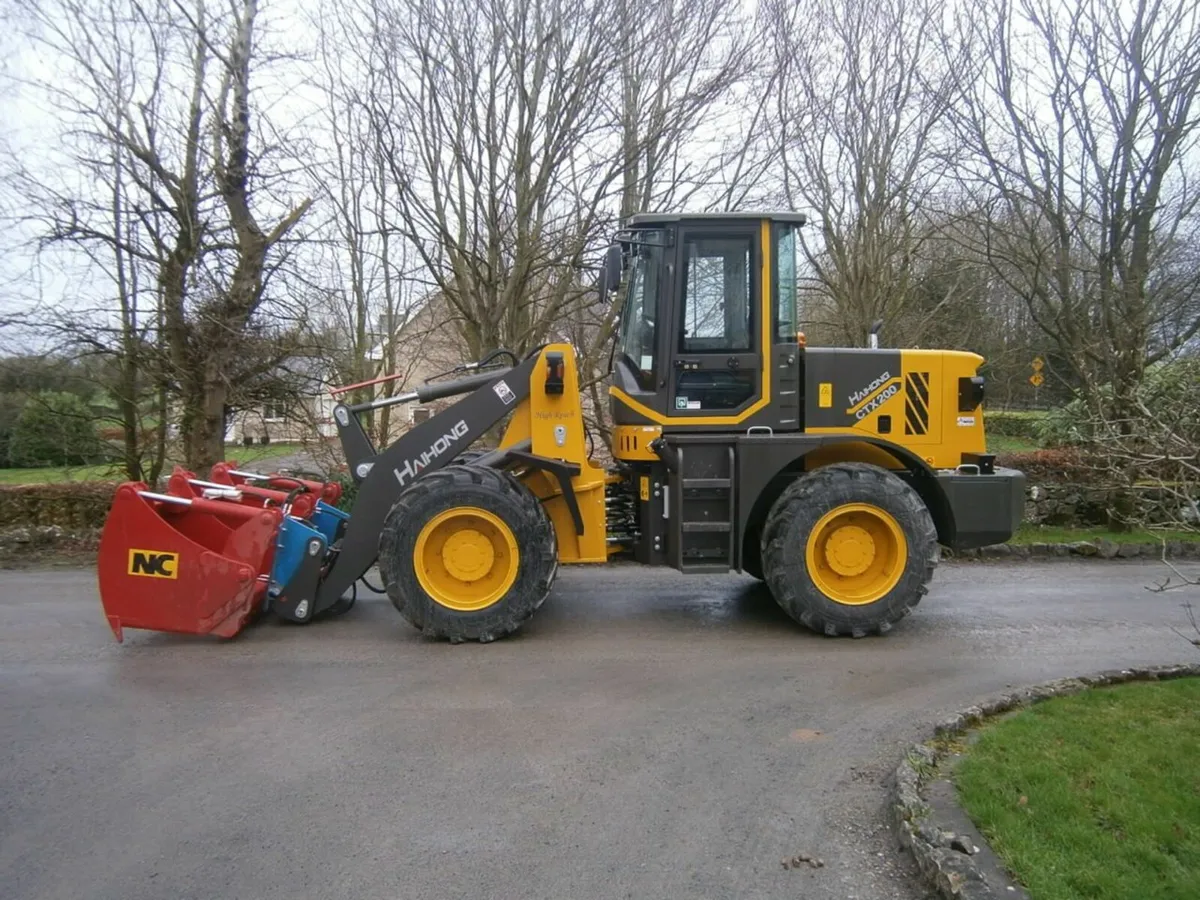 Adare Haihong Farm Loading Shovel - Image 2