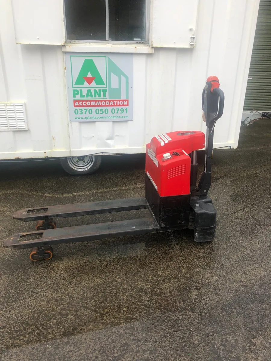 Battery Linde 1.5 Ton mini pallet truck - Image 1