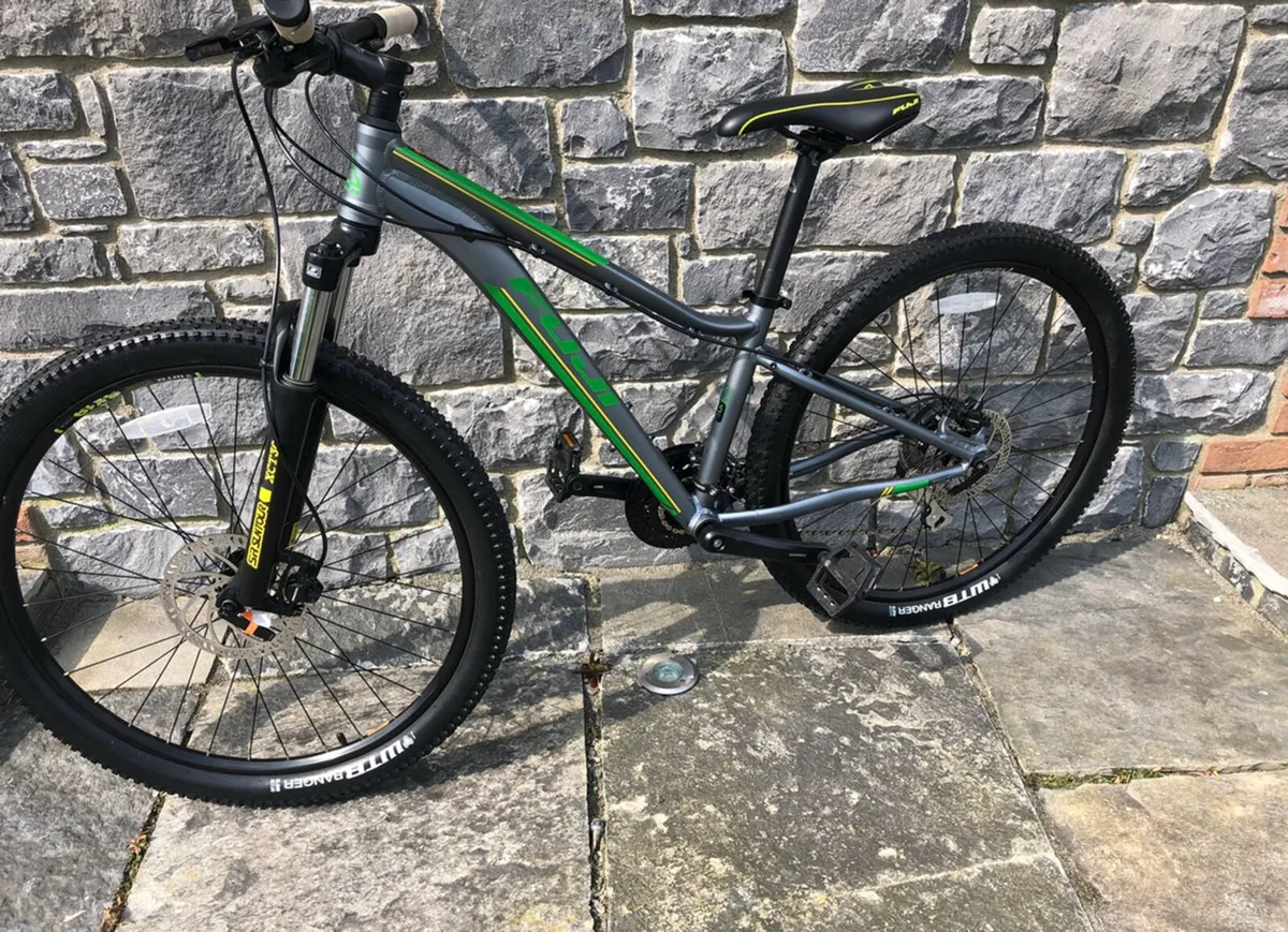 Fuji Nevada 1.7 15 for sale in Co. Meath for 480 on DoneDeal