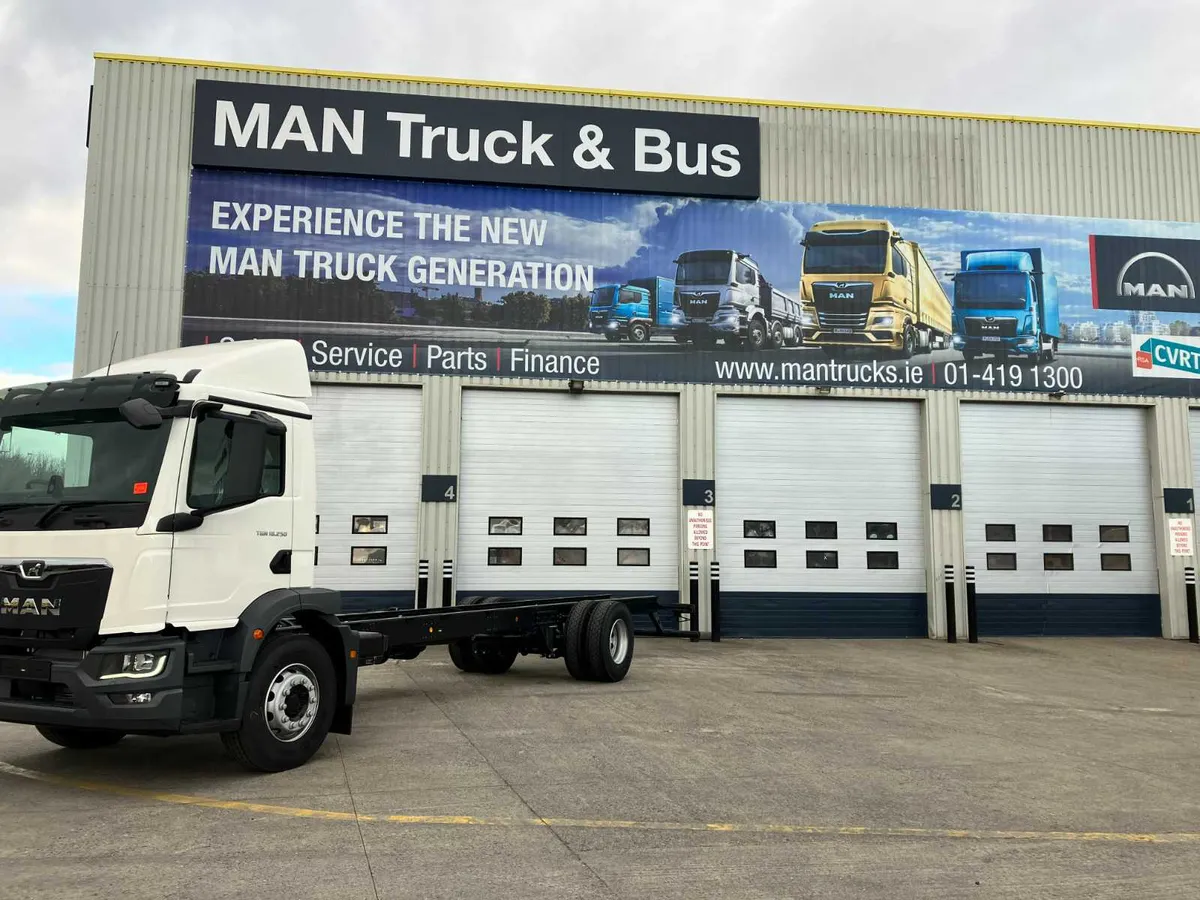 MAN  TGM 18.250 Chassis Cabs - Image 2