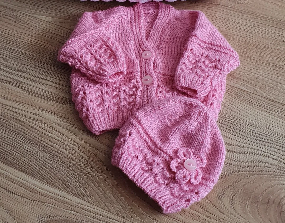 Handknit Baby Cardigans and Blankets - Image 4