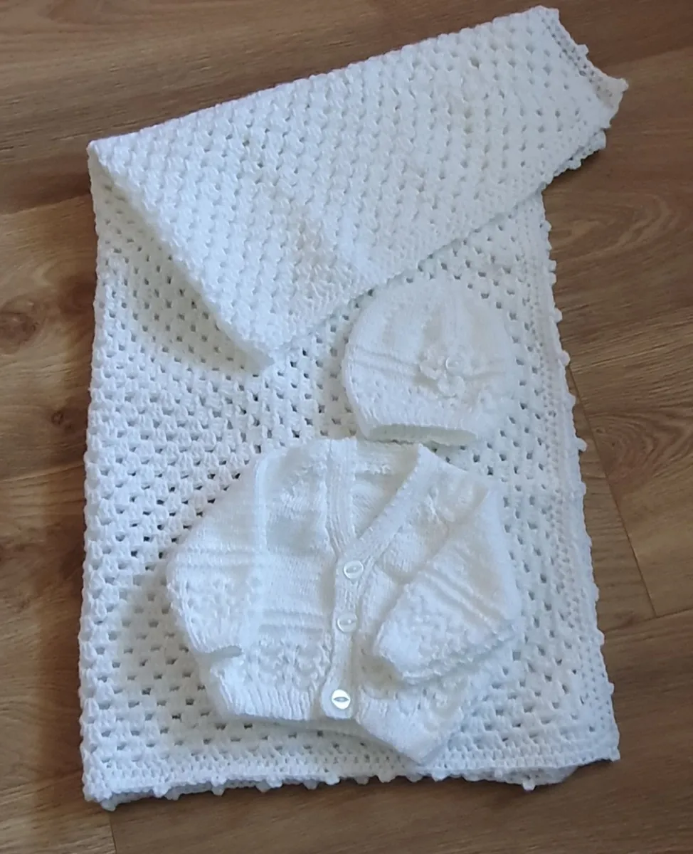 Handknit Baby Cardigans and Blankets - Image 3