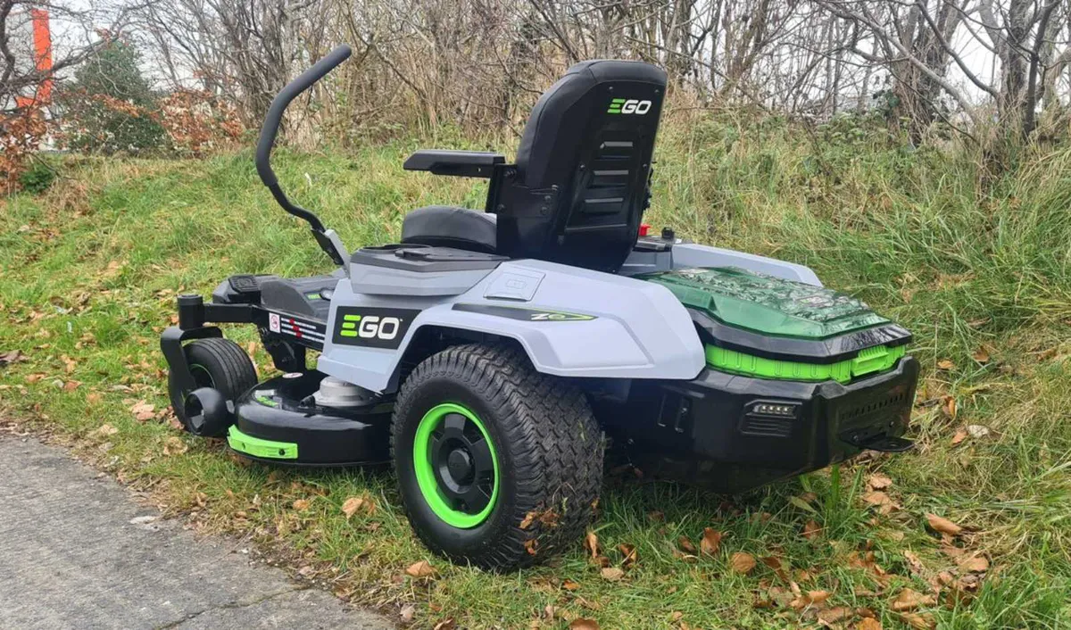 EGO Z6 Battery Powered Zero Turn Mower - Image 3