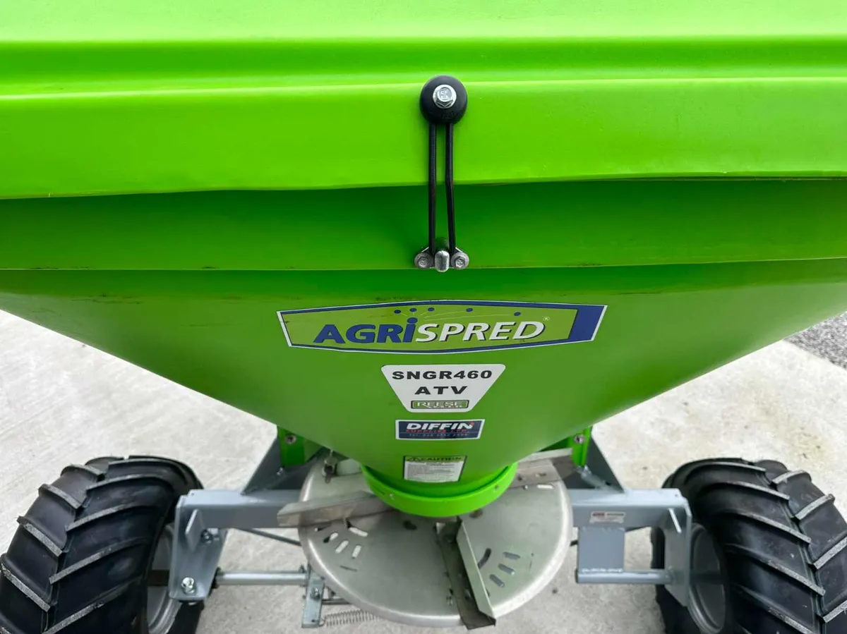 Quad ATV Fertiliser Spreader Sower - Image 4