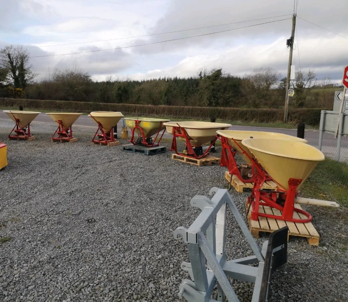 Choice of Vicon Fertiliser spreaders for sale in Co. Cork for €0 on
