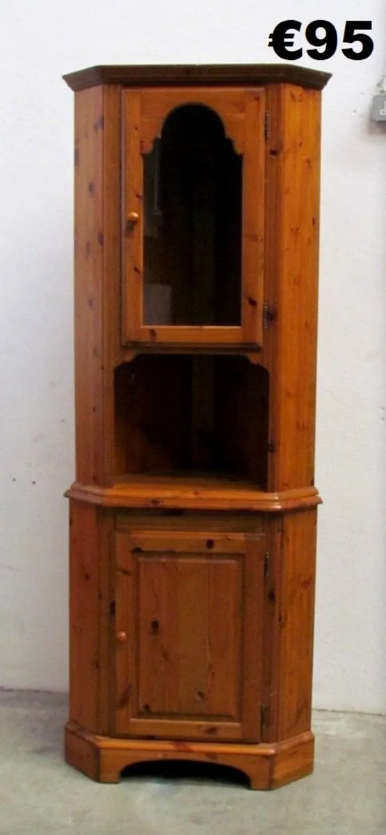 Display cabinets - Image 2