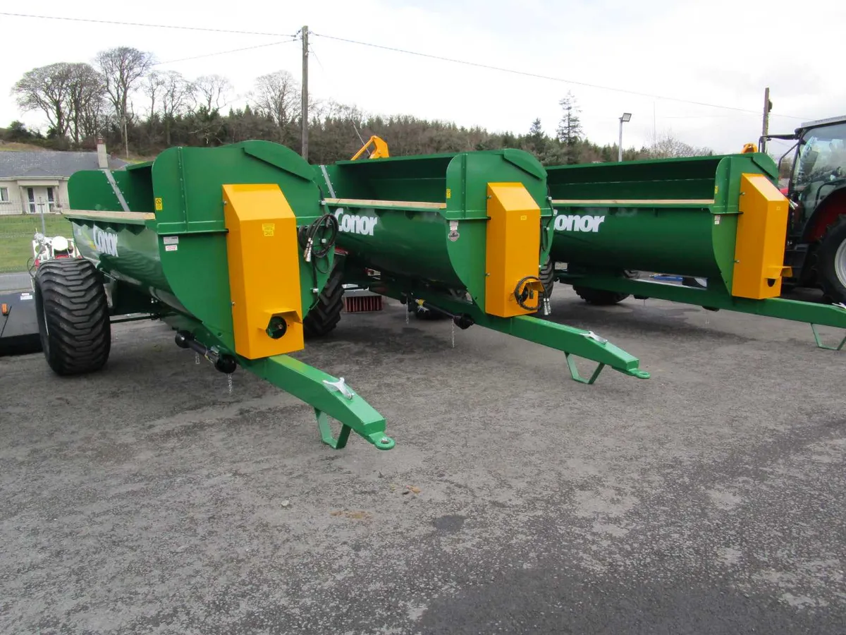 NEW Conor Dung Spreaders - Image 2