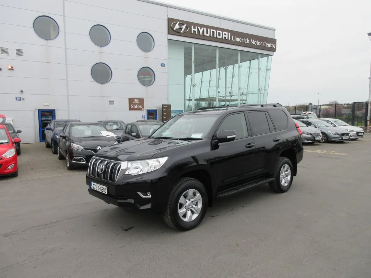 Toyota Landcruiser 2.8 D-4d Commercial Available