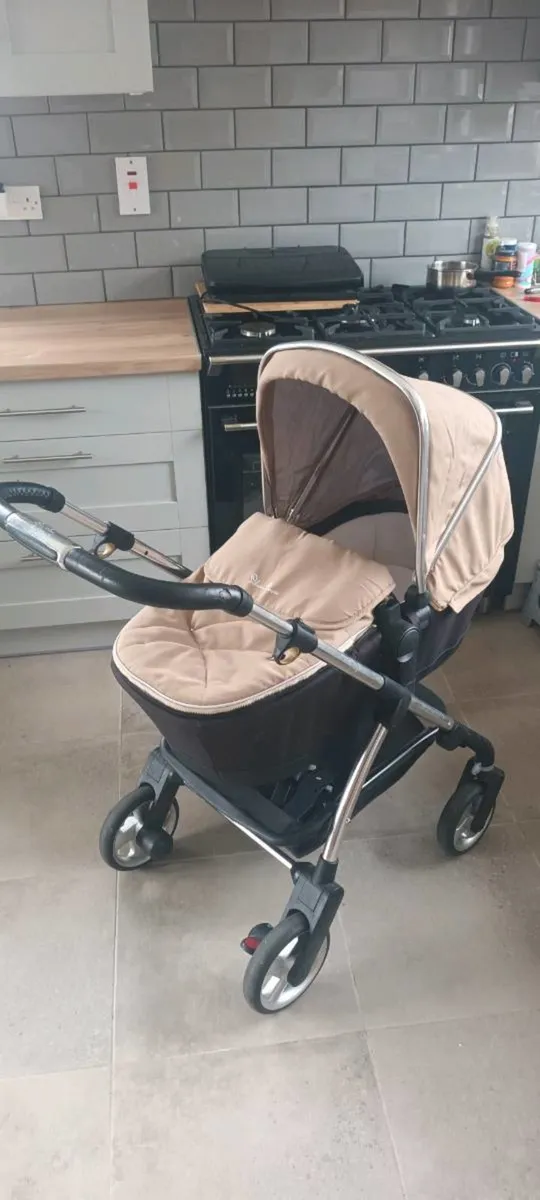 Silver cross wayfarer chelsea cheap travel system