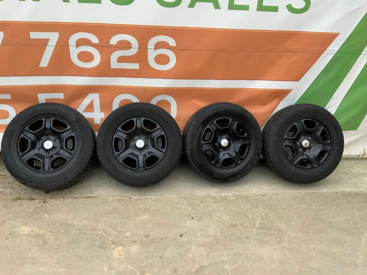 17" FORD RANGER WILDTRACK ALLOYS. - Image 1