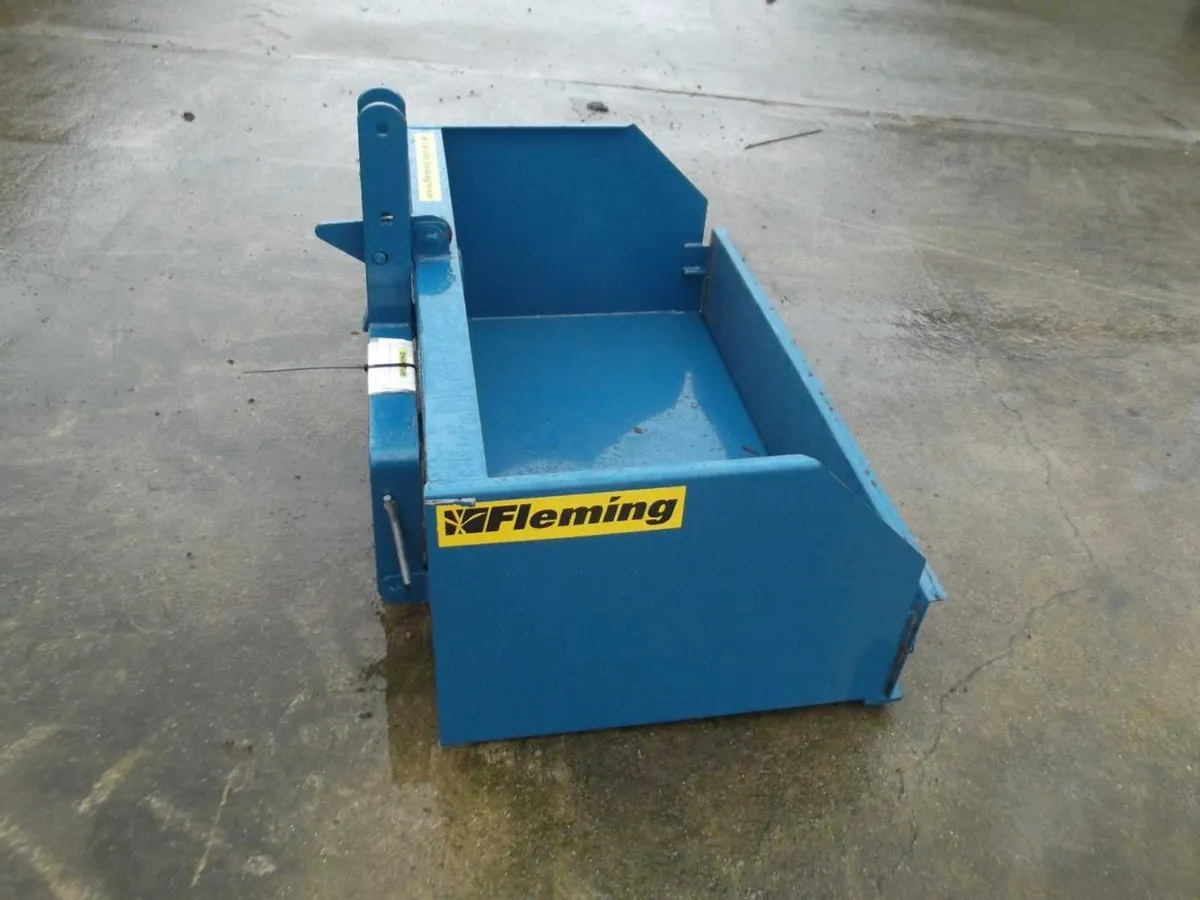 Fleming 4ft Transport Box - Image 2