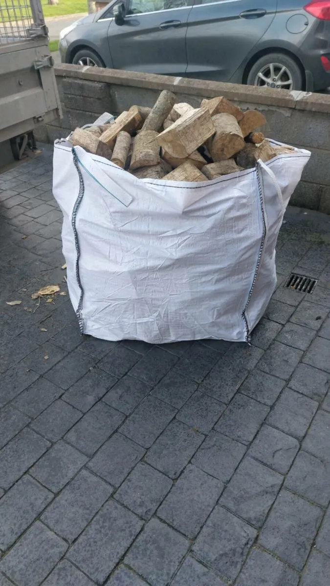 Logstore and firewood bundles - Image 3