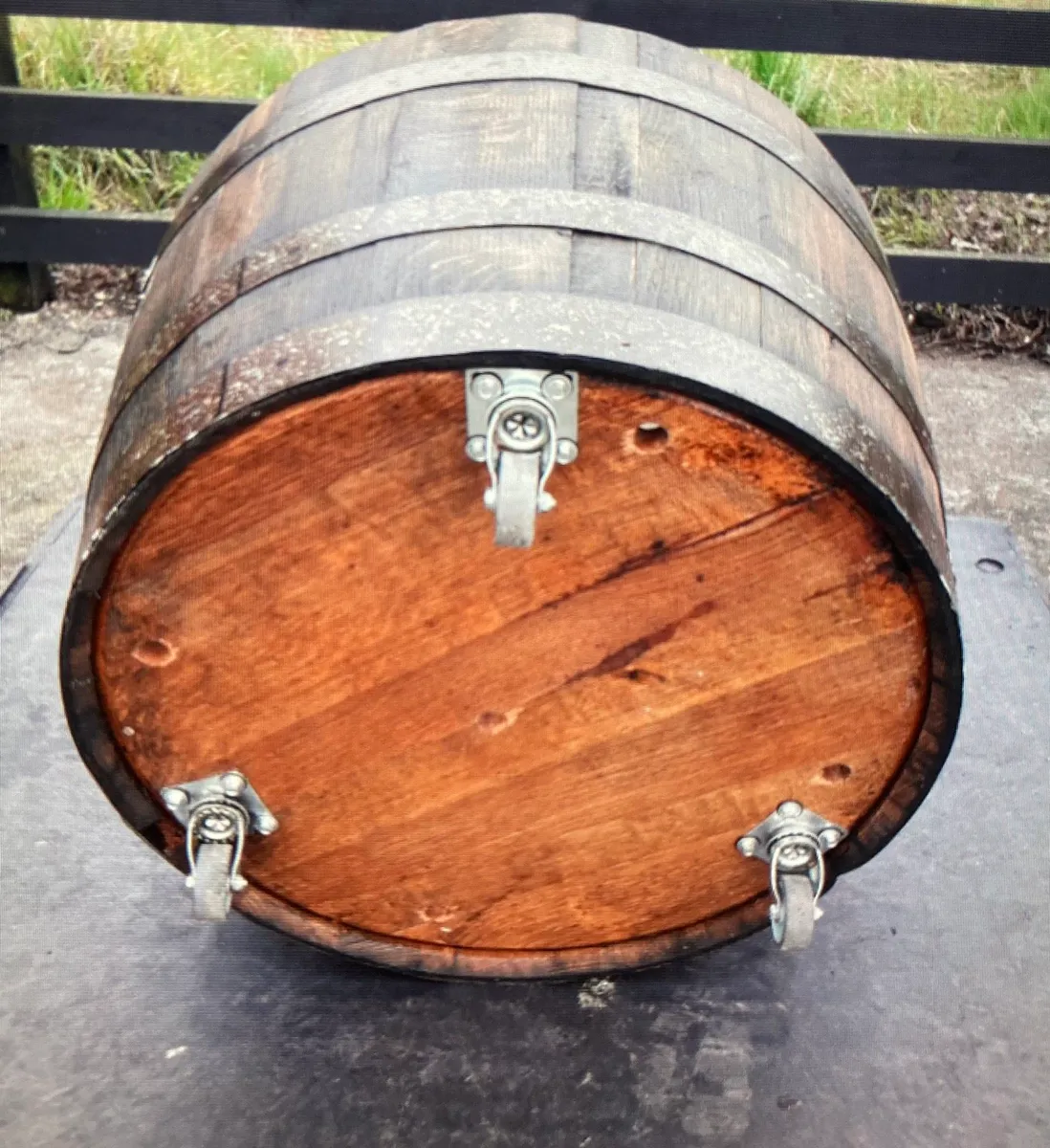 Reclaimed solid oak whiskey barrels / casks. - Image 3