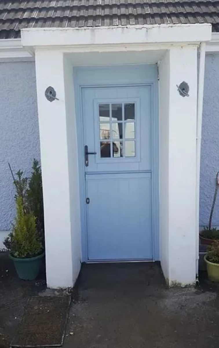 Cottage Half Doors     stable doors