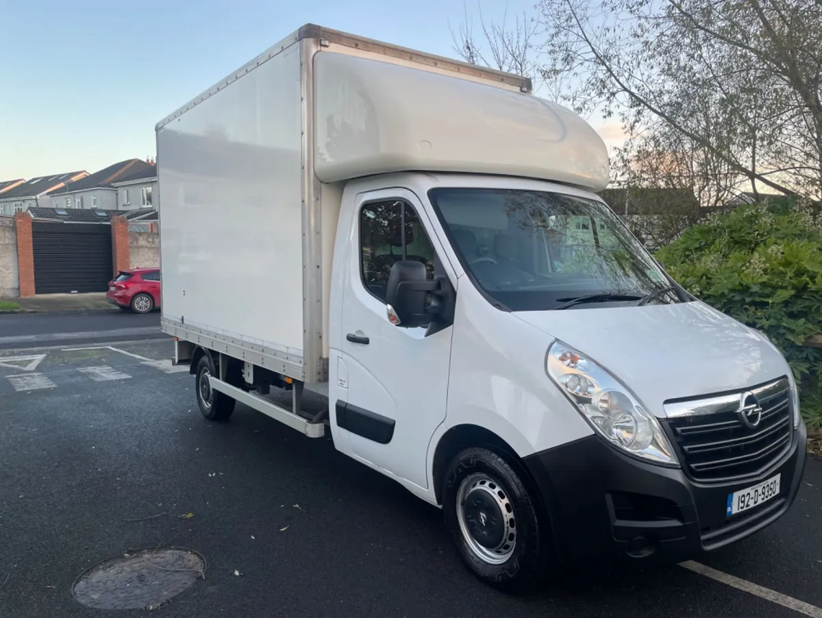 Opel Movano, 2019 Box Van - Image 1