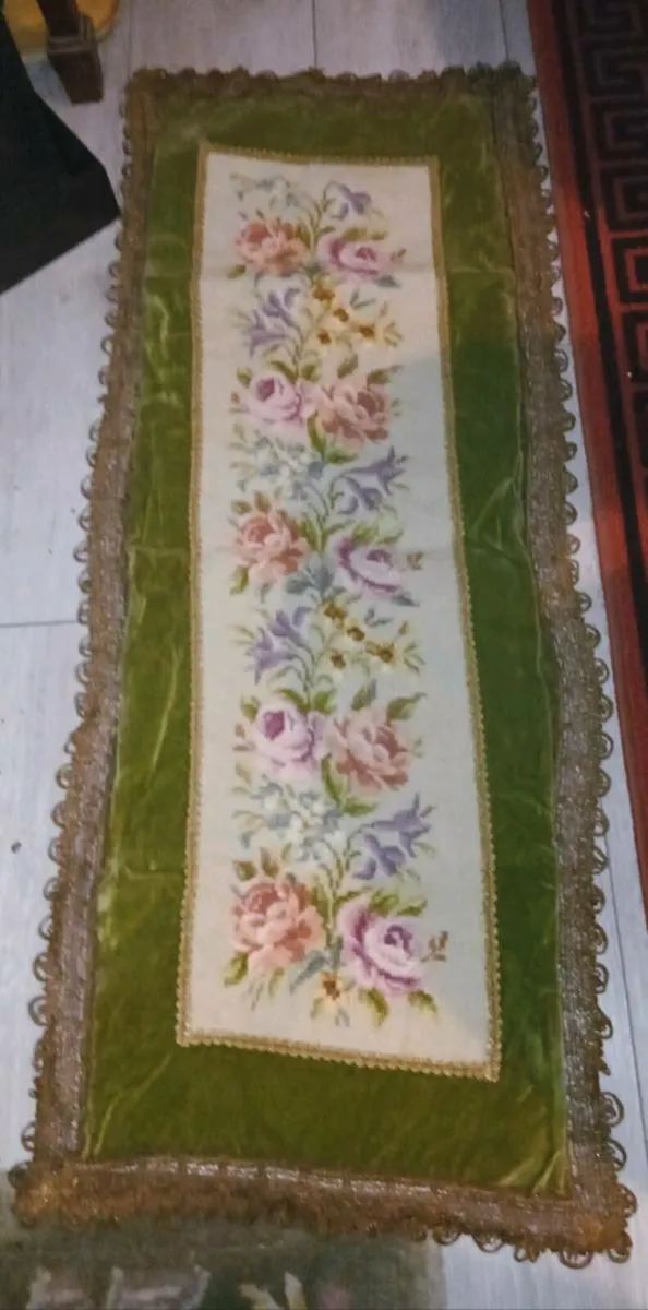 Antique handmade large tablecloth - Image 2